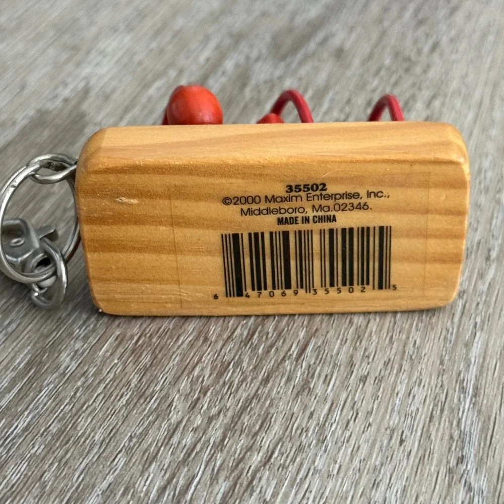 VTG 2000 Maxim Enterprise Wooden Bead Maze Keychain Fidget Toy 35502 Multicolor
